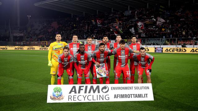 Hasil Liga Italia: Cremonese Raih Kemenangan Krusial, Tetapi Masih di Zona Degradasi