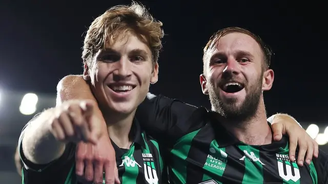 Erick Thohir Menjelaskan Perkembangan Proses Naturalisasi Luke Vickery dan Mitchell Baker