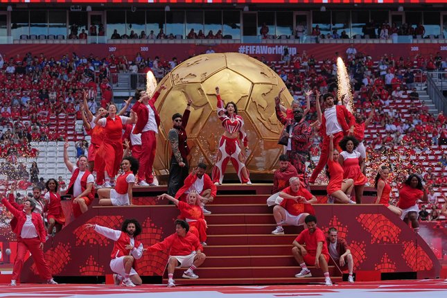 Opening Ceremony Piala Dunia 2026 Kanada: Ada Kejutan Dari Dalam Bola Raksasa, Ditutup Penampilan Michael Buble & Alanis Morissette