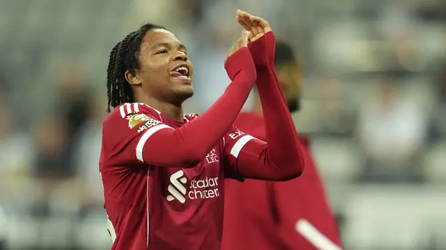 Bayern Munchen Datang Lagi, Liverpool Bergerak Cepat Amankan Rio Ngumoha