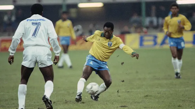 10 Rekor Piala Dunia yang Tak Akan Pernah Terpecahkan Lagi: Pele 3 Kali Juara Piala Dunia bersama Brasil