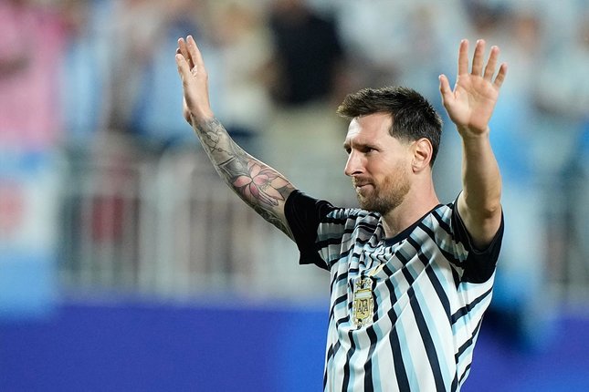 Presenter TV Mundur Setelah Salah Umumkan Ayah Lionel Messi Meninggal Dunia Saat Siaran Langsung