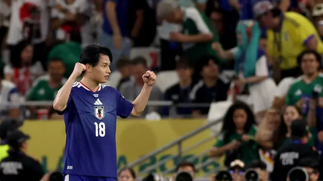 Piala Dunia 2026: Jadi Pahlawan Kemenangan Jepang atas Tunisia, Ayase Ueda Takjub Stadion Dipenuhi Fans Samurai Biru