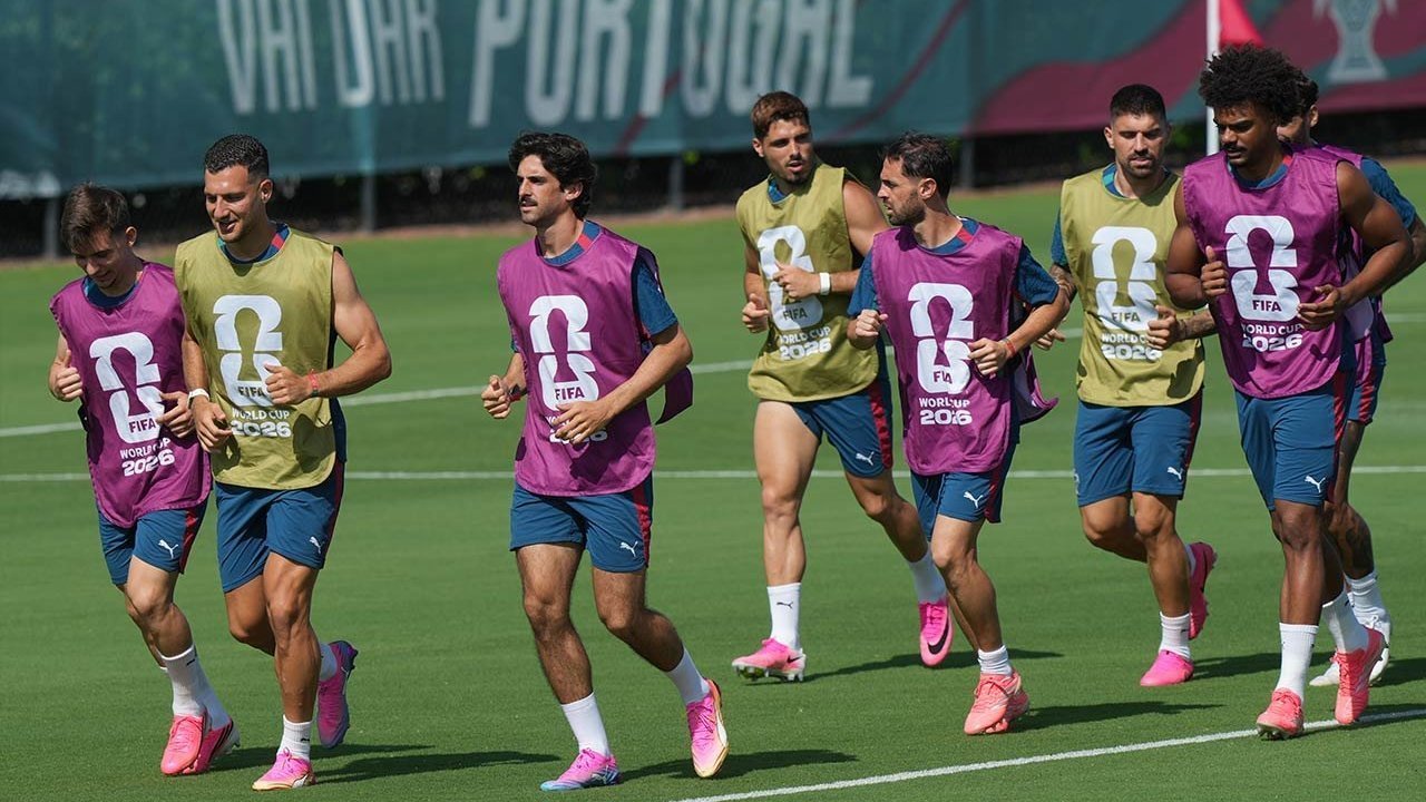 Internal Portugal Memanas? Begini Bantahan Martinez: Malah Lebih Bersatu!