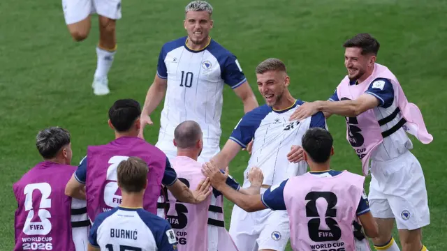 Kolom Piala Dunia 2026: Parade Kemenangan Bosnia Herzegovina di Austria, Pragmatis Sepak Bola yang Membahagiakan