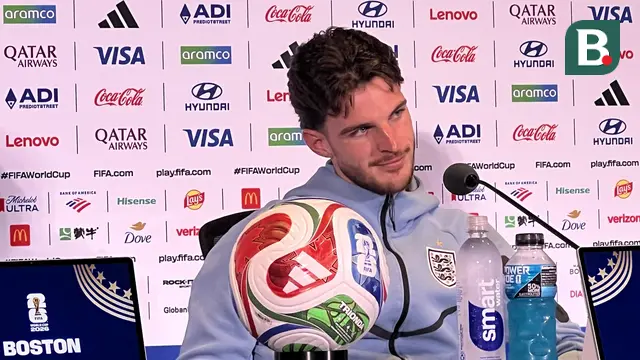 Apa pun demi Tim, Declan Rice Siap Jalani Peran Tak Terduga di Skuad Inggris
