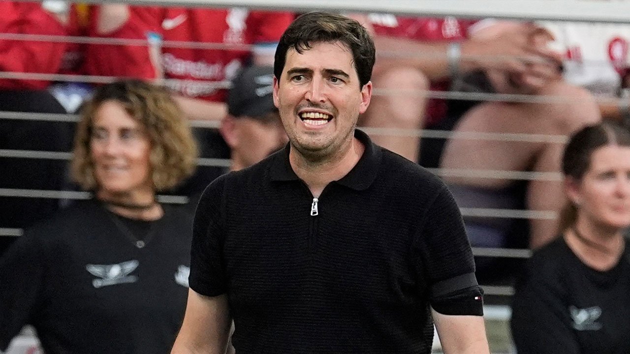 Andoni Iraola Punya Contoh Sukses untuk Bangkitkan Liverpool, Bisa Tiru Chelsea?