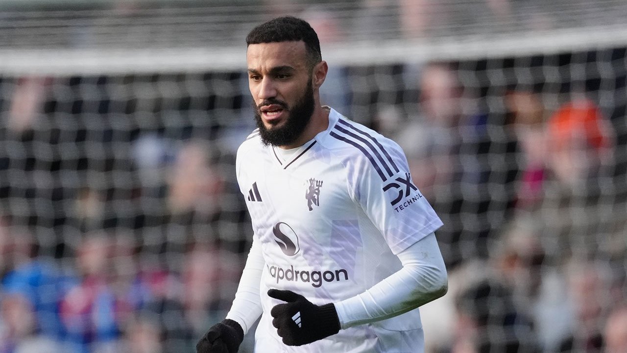 AC Milan Masih Cari Wing-back Baru, 2 Nama Ini Masuk Daftar Belanja Amorim