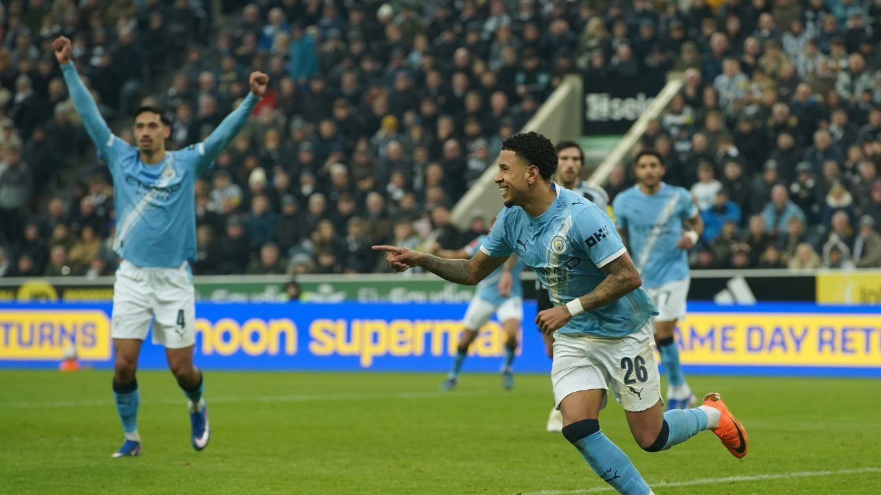 Man City Kejar Pemain Sayap Palmeiras usai Sepakat Jual Savinho ke Tottenham
