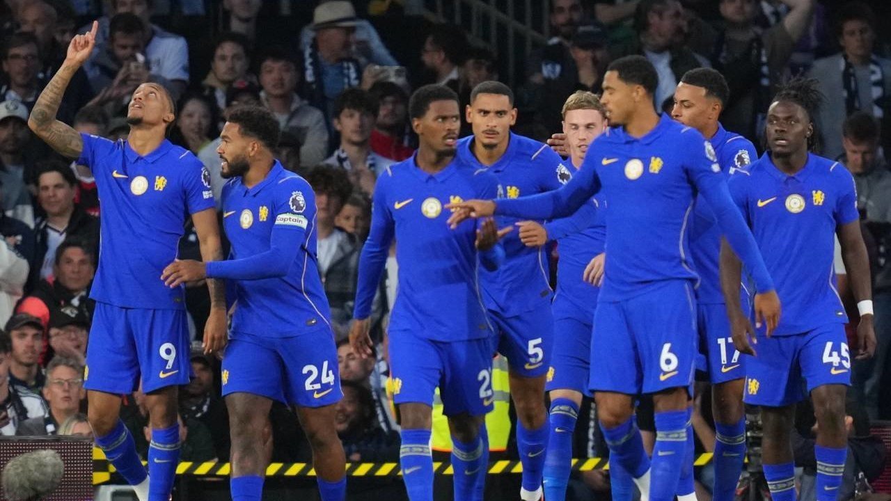 Rapor Pemain Chelsea vs Fulham: Trio Lini Depan Bersinar, Sanchez Jadi Titik Lemah