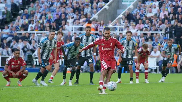 Virgil Van Dijk Minta Fans Liverpool Tak Khawatir, Yakin Taktik Iraola Segera Berbuah
