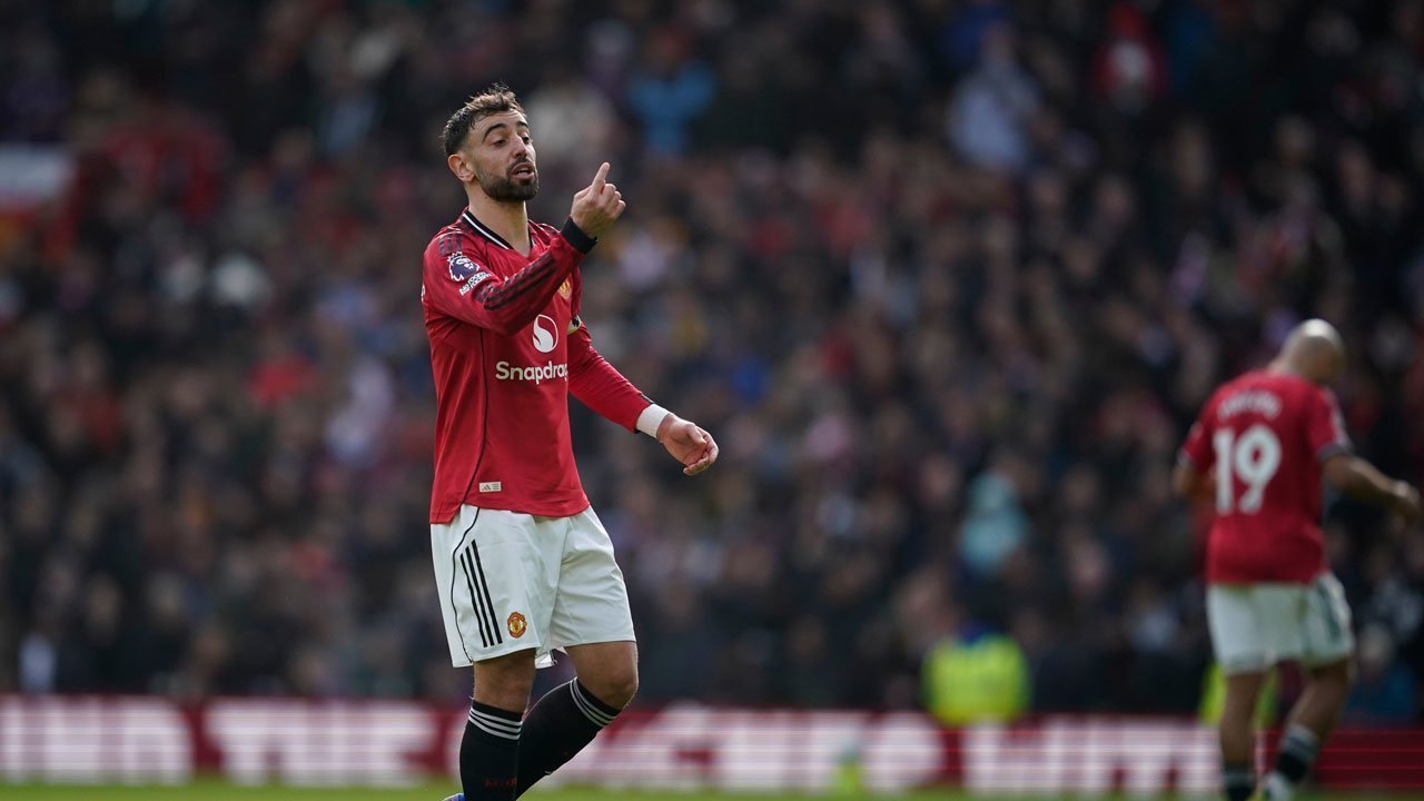 Selamat! Bruno Fernandes Raih Gelar Pemain Terbaik PFA