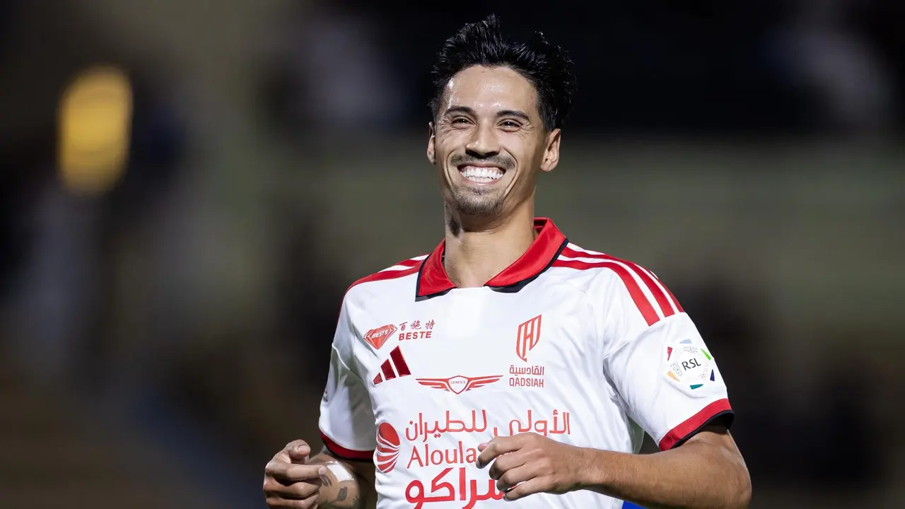 Ayah Tijjani Reijnders Blak-blakan soal Kepindahan Anaknya ke Al-Qadsiah: 5 Klub Eropa Tak Mampu Penuhi Syarat Man City