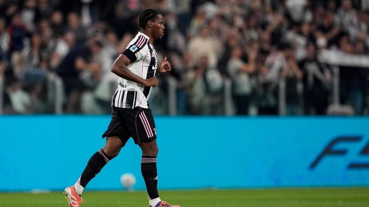Jonathan David Ngotot Bertahan di Juventus meski Banyak Klub Mengincar