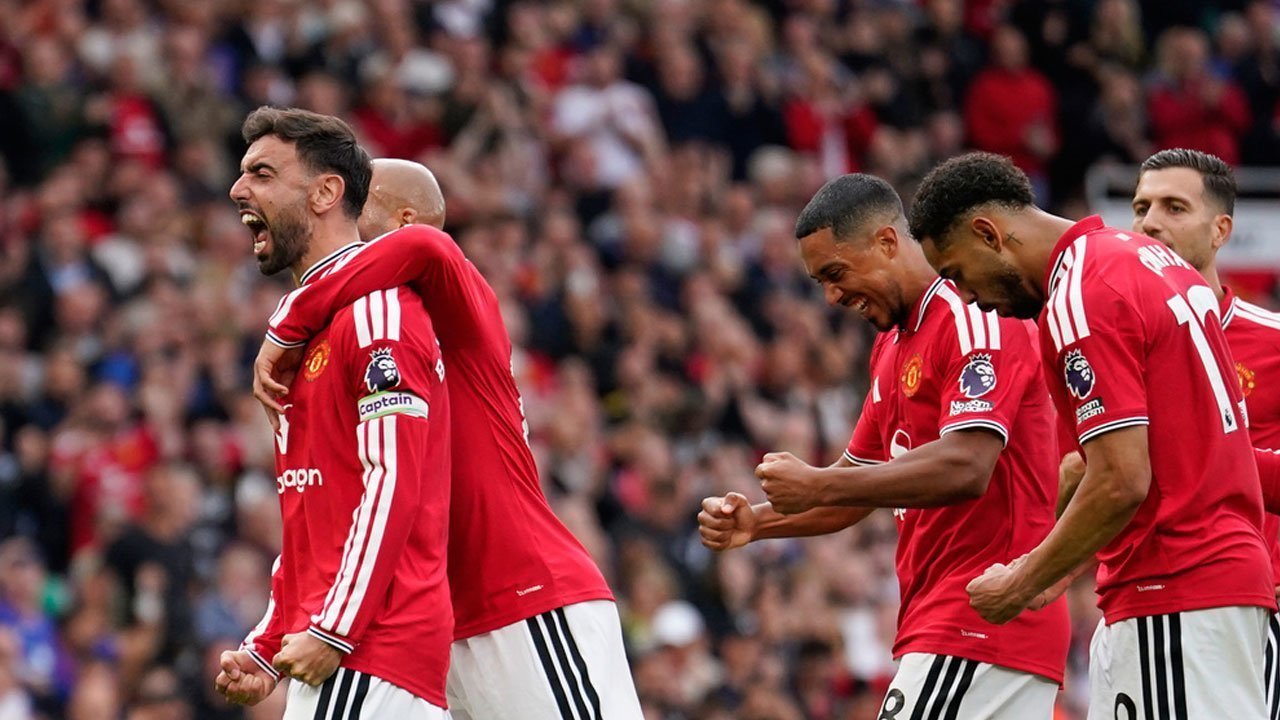Hasil Man United vs Ipswich Town: Bruno Hattrick, Setan Merah Gilas The Tractor Boys!