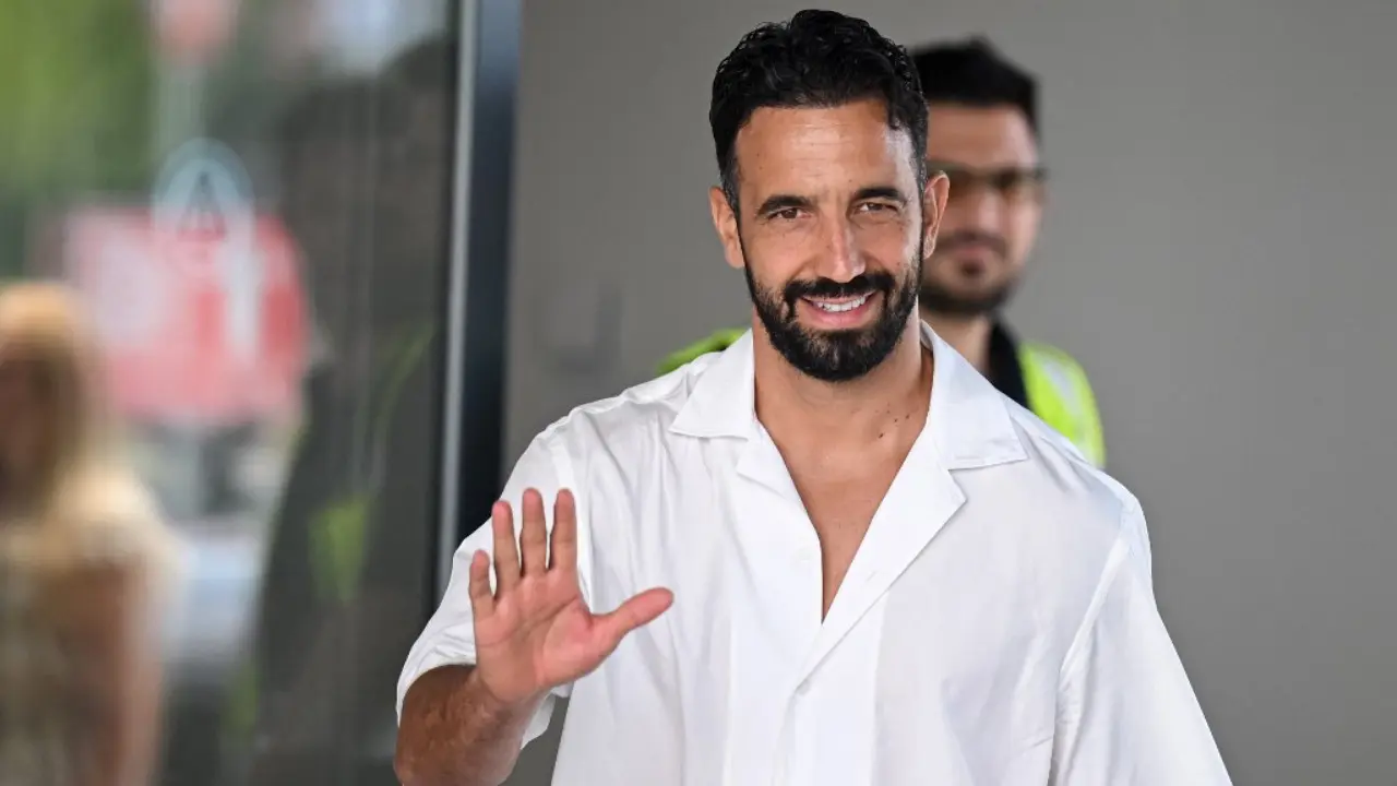 AC Milan Incar Bek Manchester United Leny Yoro, Ruben Amorim Ikut Turun Tangan