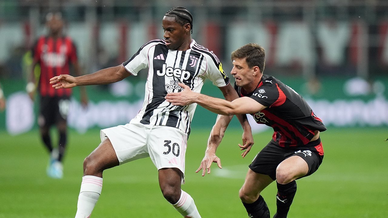 Matteo Gabbia Diragukan Tampil Saat AC Milan Hadapi Juventus