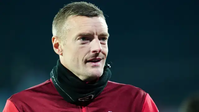Jamie Vardy memaparkan misi untuk membawa Burnley "bergerak ke arah yang benar" setelah merampungkan transfer bebas biaya