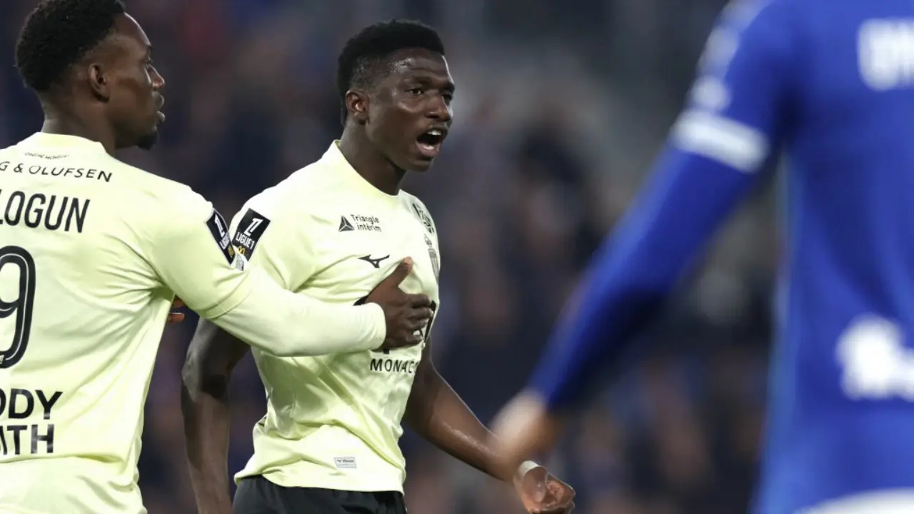 Liverpool Pantau Lamine Camara usai Batal ke Chelsea, Peluang Transfer Januari Terbuka
