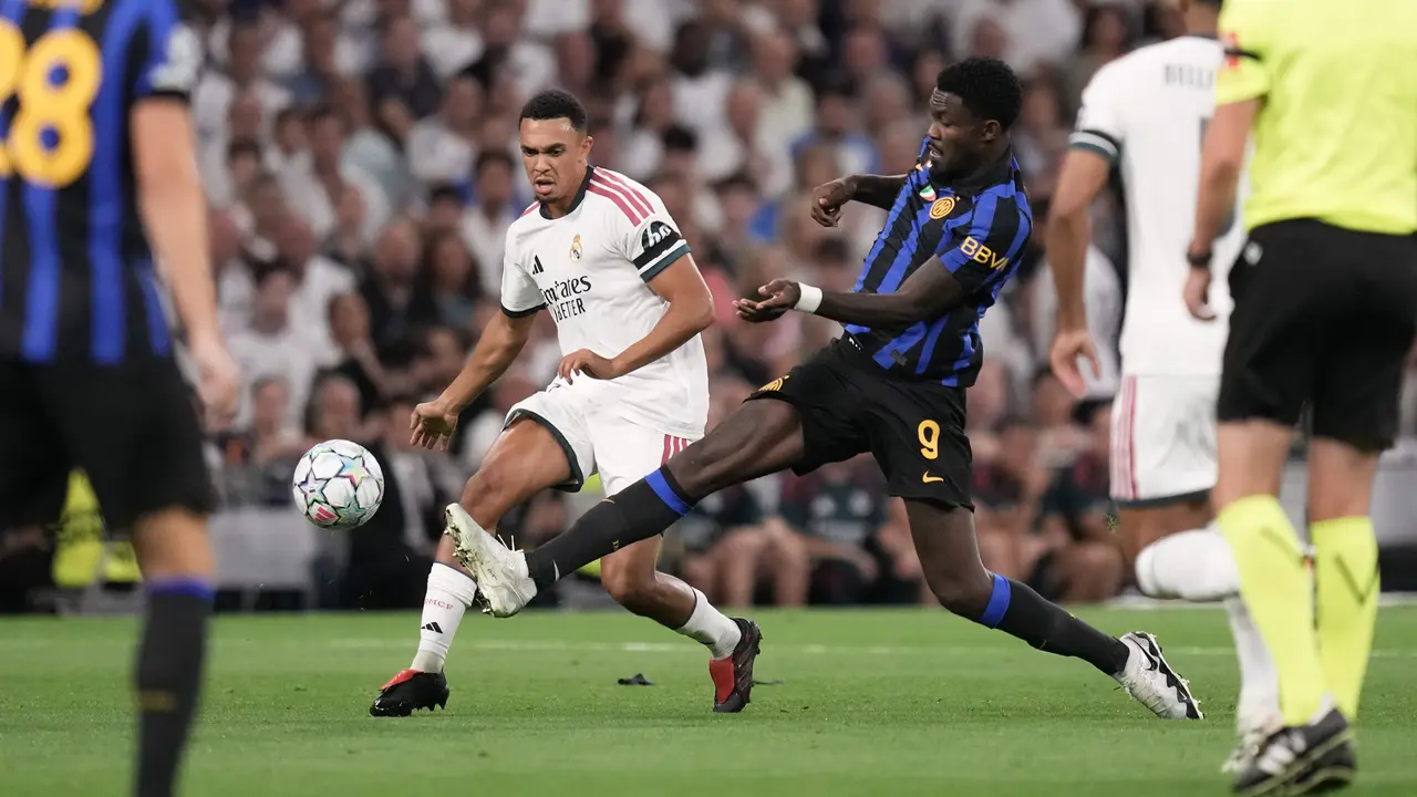 Trent Alexander-Arnold Jadi Gelandang Permanen Real Madrid? Ini Jawaban Jose Mourinho
